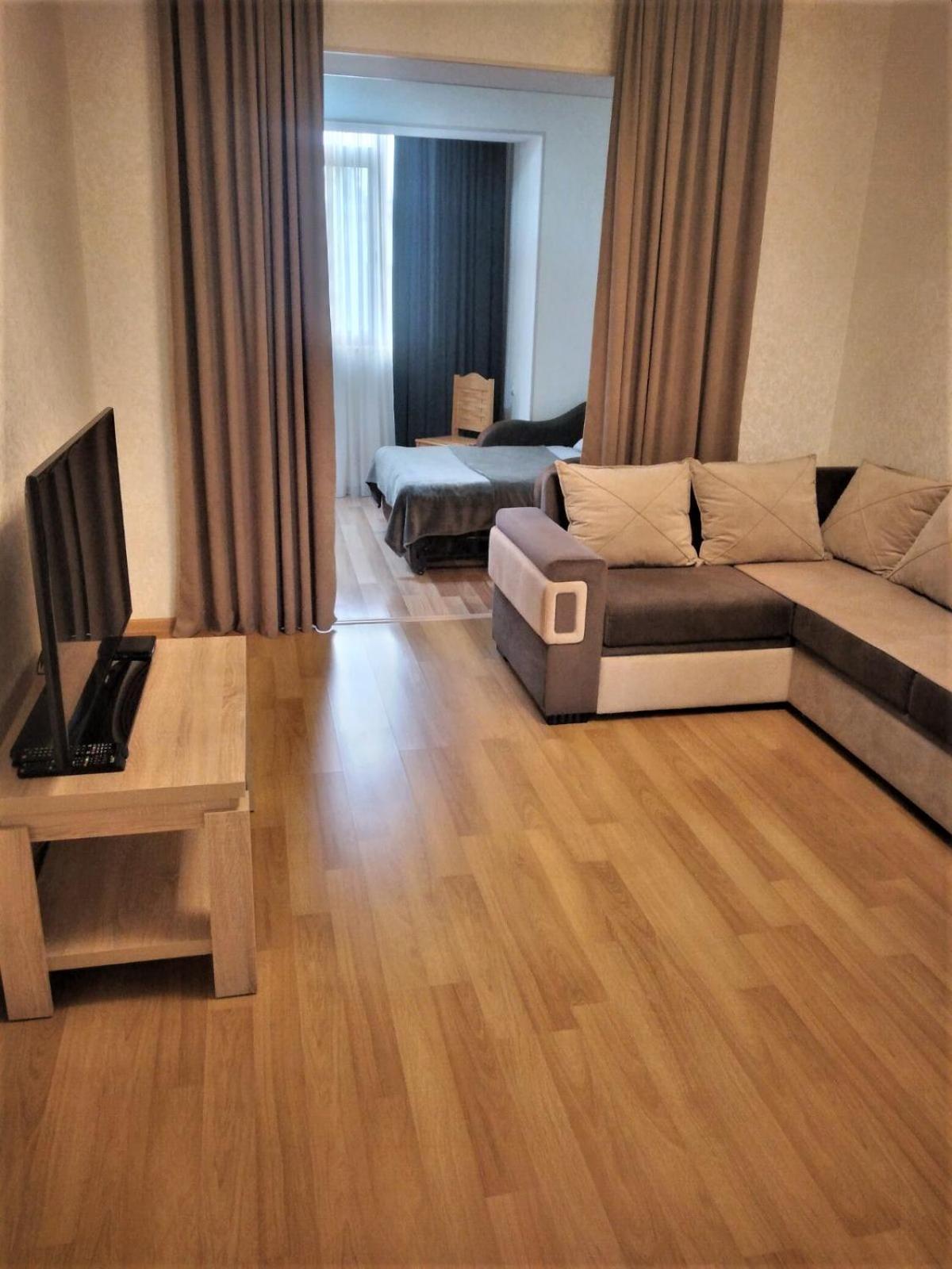 Izi'S Cozy Apartment Kutaisi Eksteriør bilde
